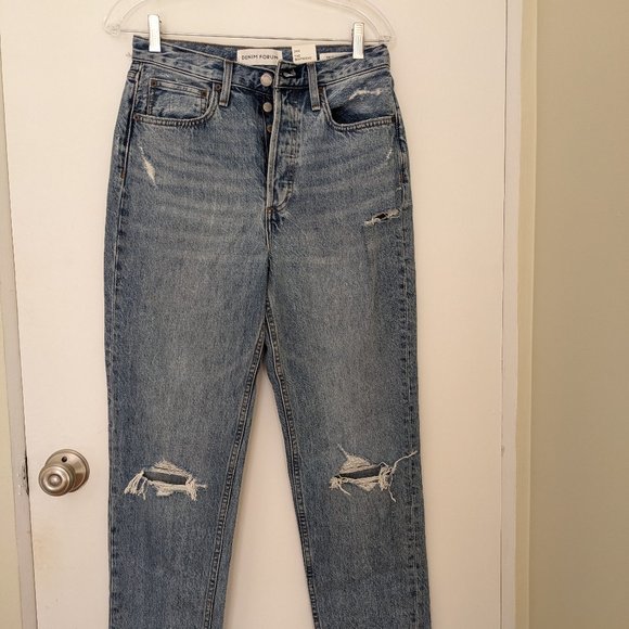 Aritzia Denim Forum Boyfriend Jeans (with tags) - Picture 1 of 5